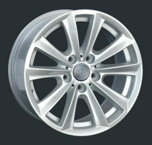 Replica BMW B132 S 8x17 5x120 ET32 72.6